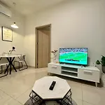 Regalance Apt View City D2